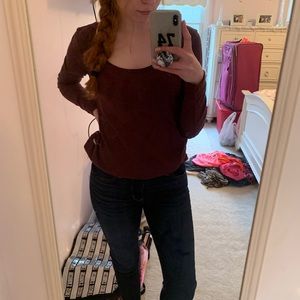 long sleeve maroon top